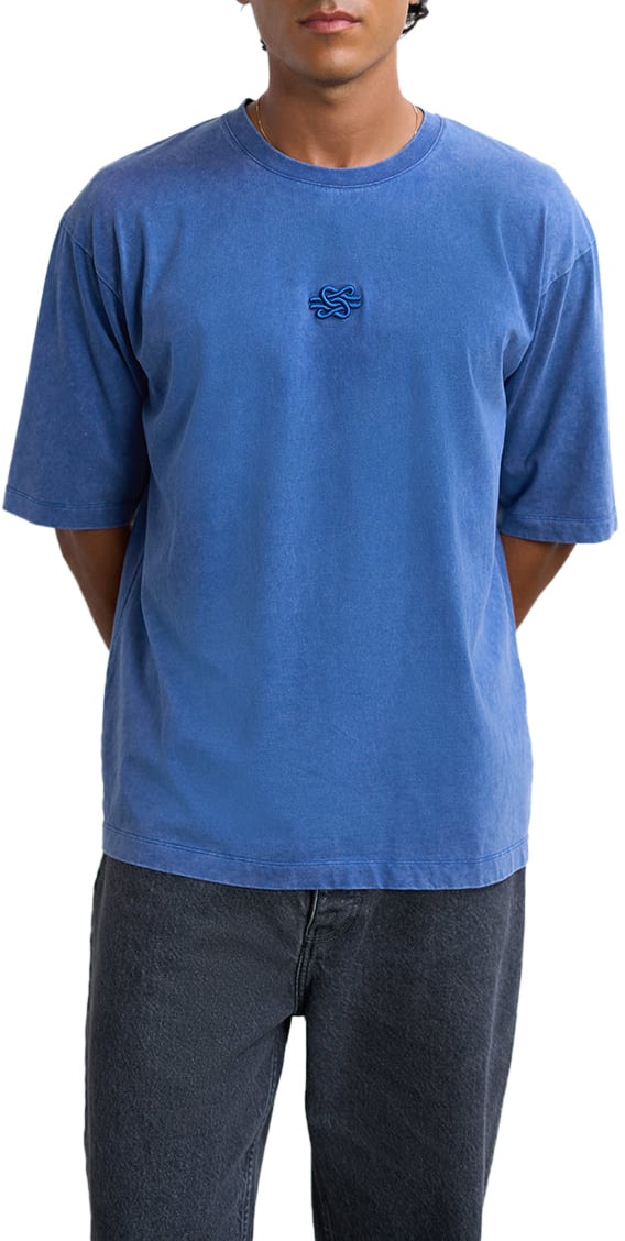 Filling Pieces T-shirt Boxy Embroidered Vintage Blue Blauw