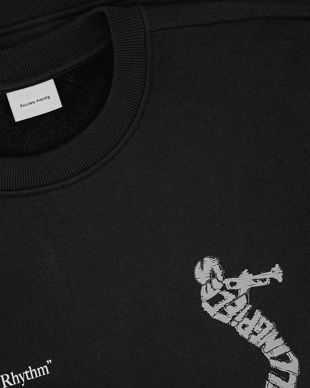 Filling Pieces Sweatshirt Trumpeteer Black Zwart