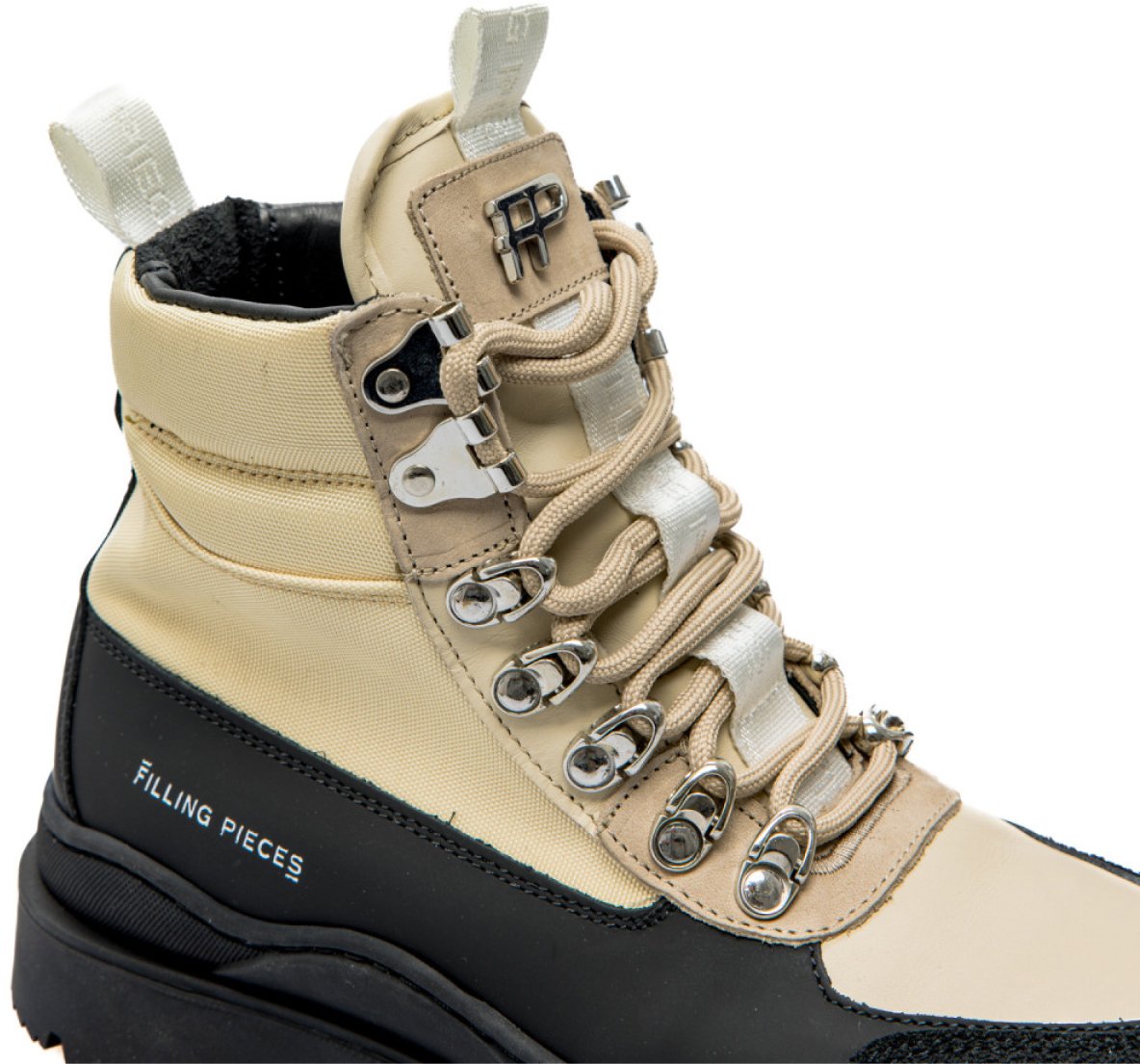 Filling Pieces Mountain Boots Divers