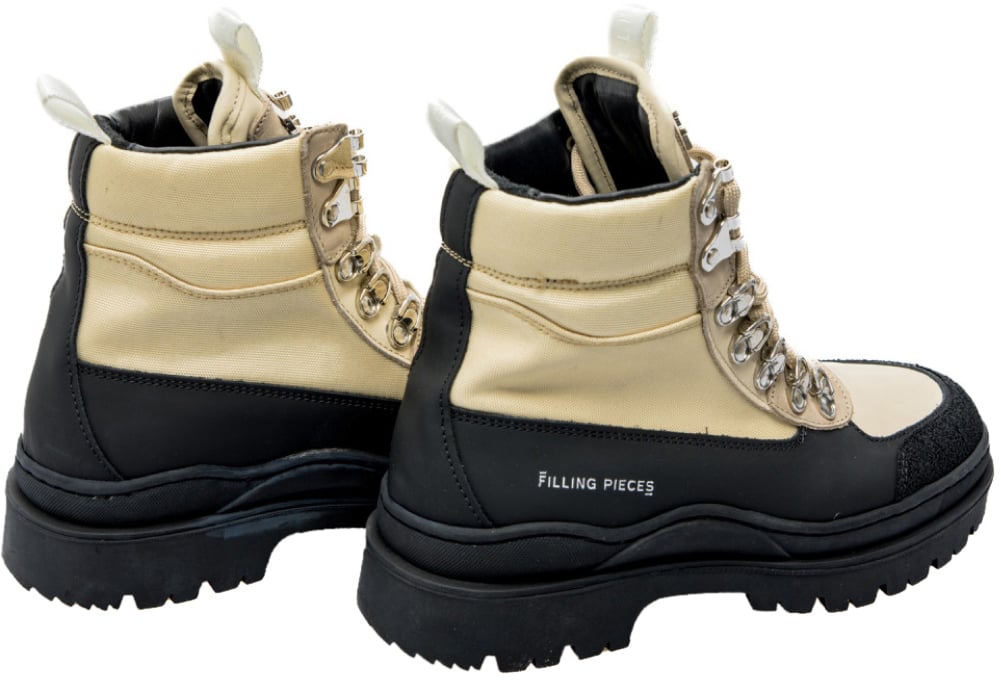 Filling Pieces Mountain Boots Divers