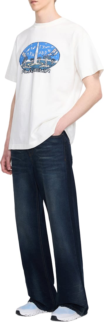 FLÂNEUR Knitted Euphoric T-Shirt | White Wit