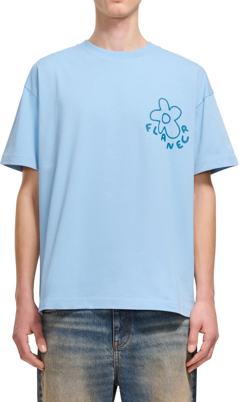 FLÂNEUR Blossom T-Shirt | Light Blue Blauw