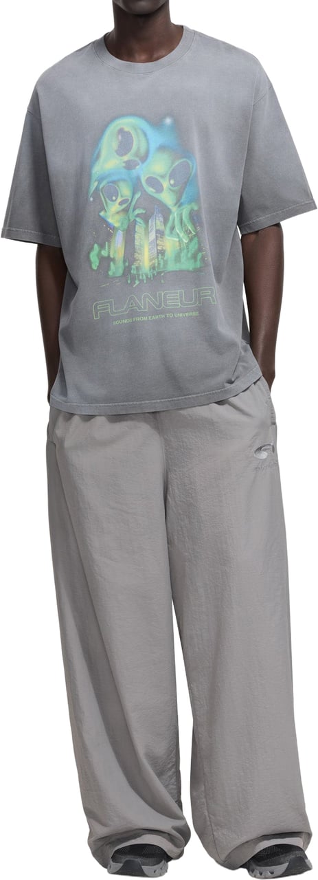 FLÂNEUR City Aliens T-Shirt | Black Zwart