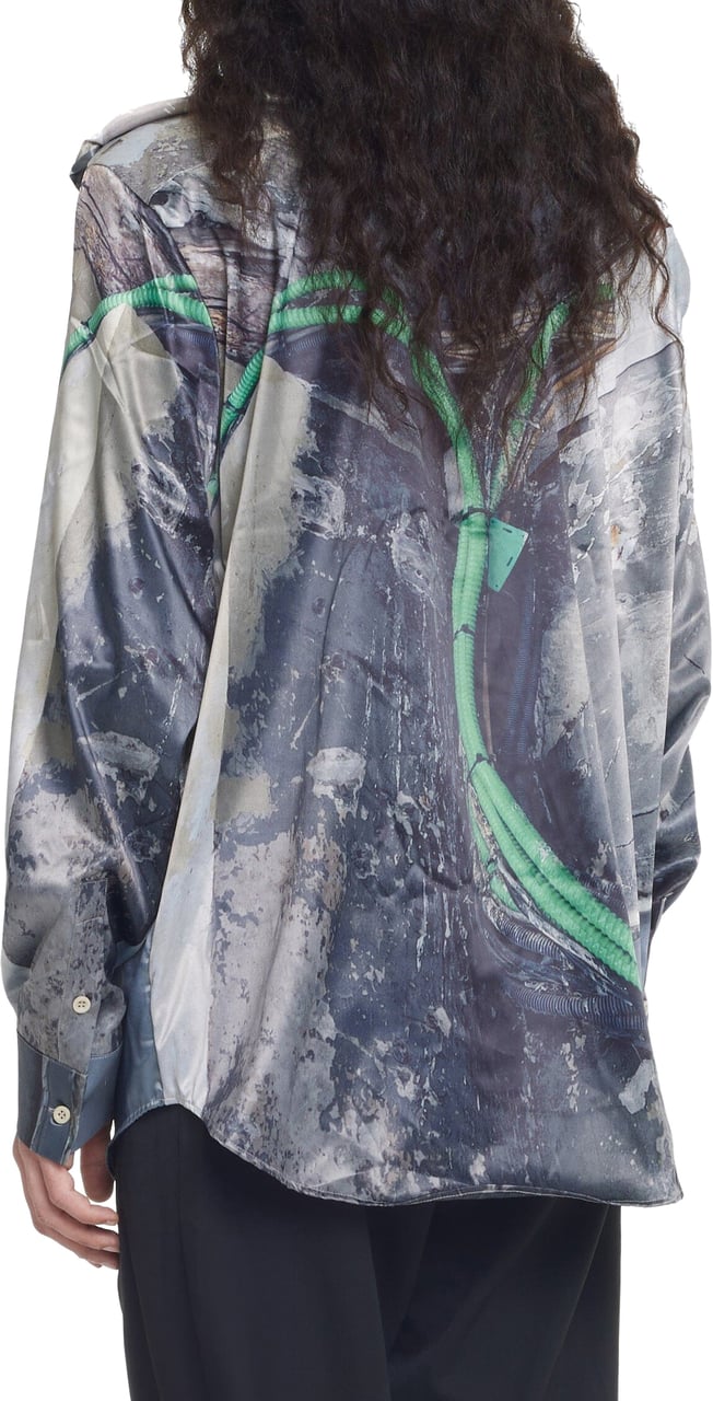 FLÂNEUR Hooded Street Image Viscose Shirt | Multi Divers