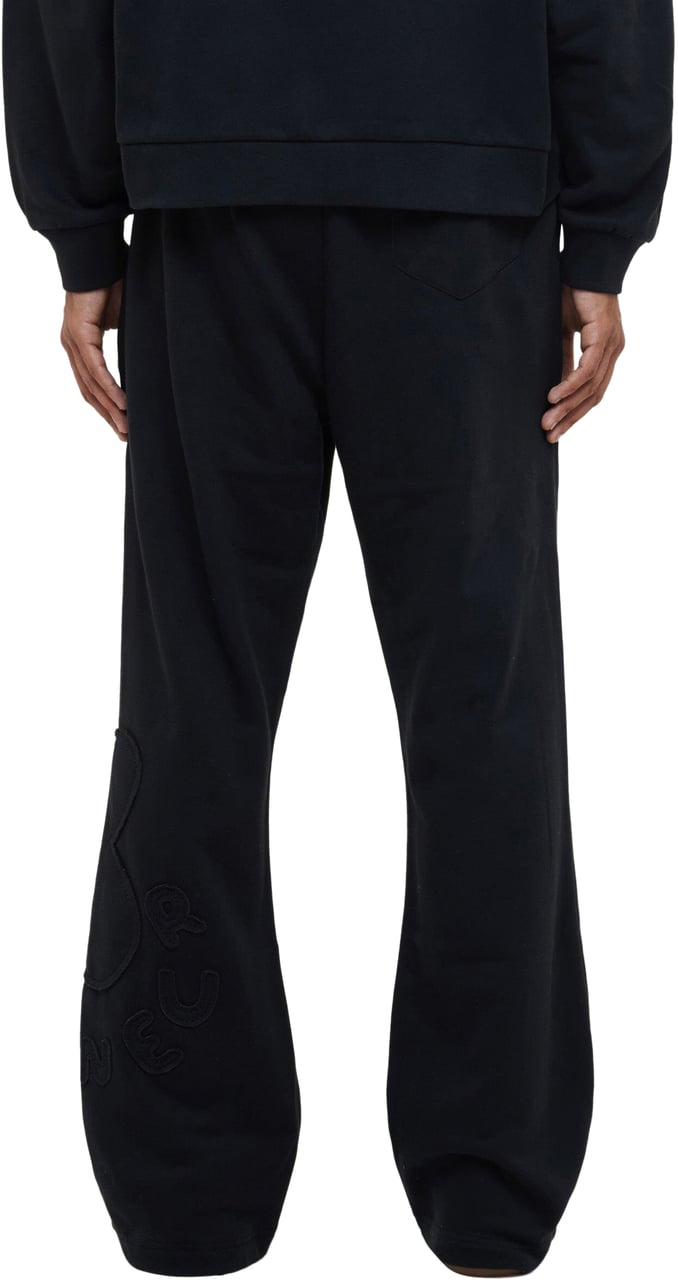 FLÂNEUR Blossom Patches Sweatpants | Black Zwart