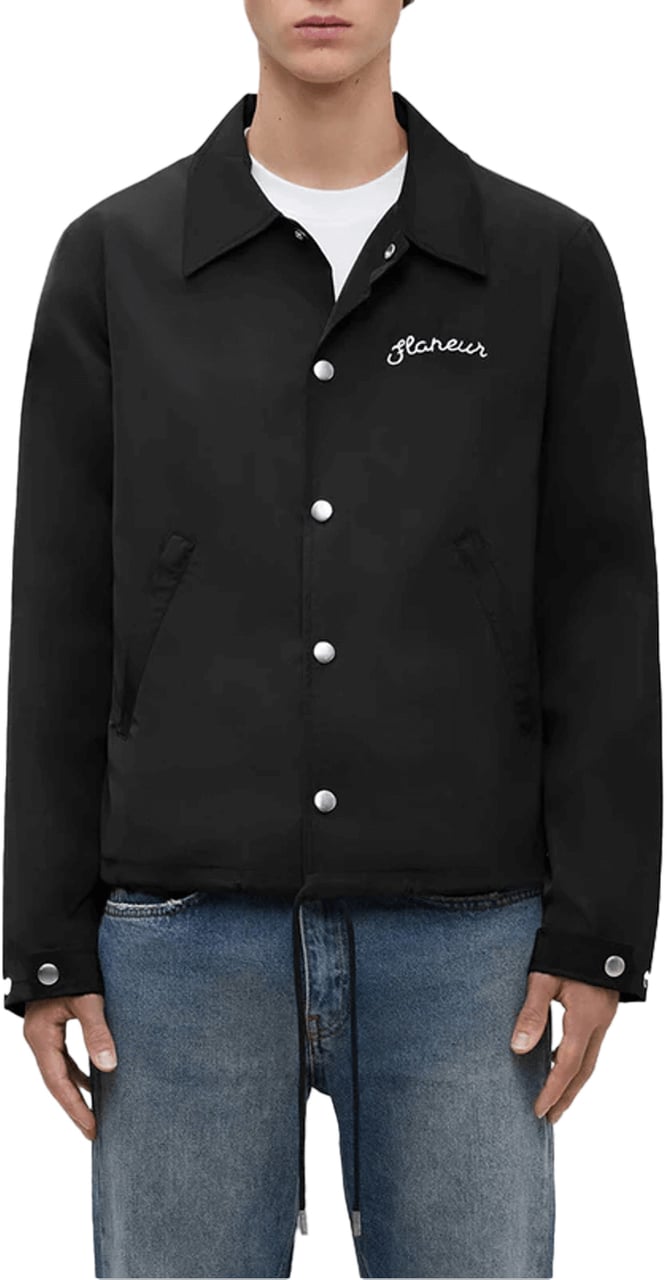 FLÂNEUR Signature Coach-jas in zwart. Zwart