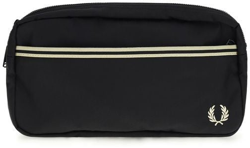 Fred Perry Fred Perry Black Recycled Polyamide Shoulder Bag Zwart