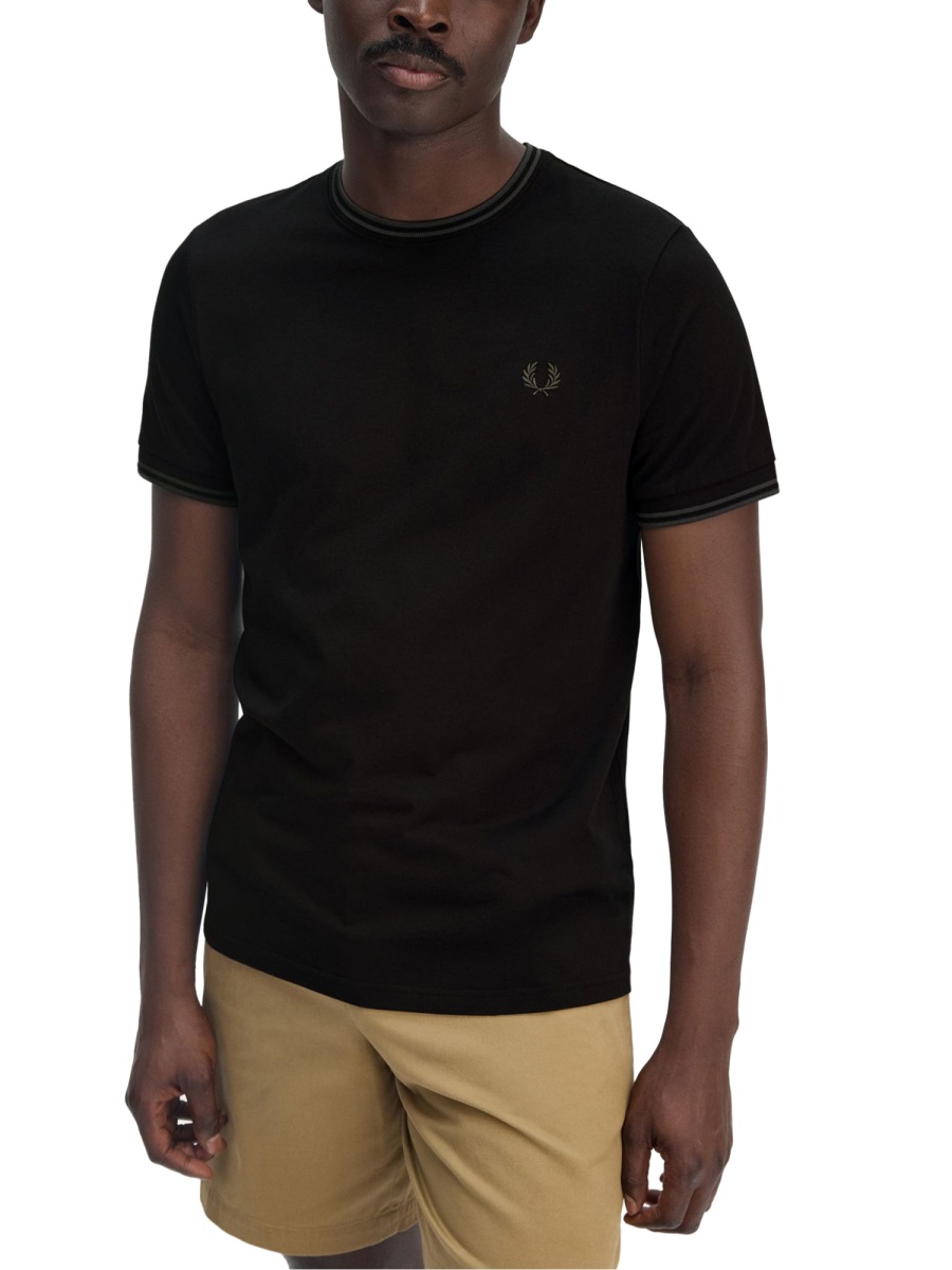 Fred Perry DOUBLE STRIPE T-SHIRT Zwart