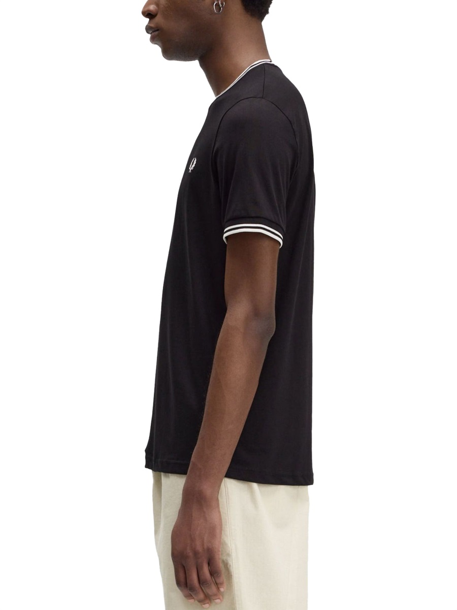 Fred Perry DOUBLE STRIPE T-SHIRT Zwart