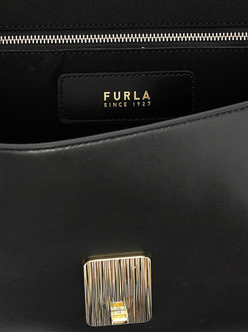 Furla Black Leather Shoulder Bag Zwart