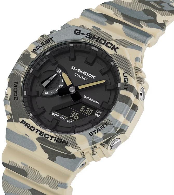 G-Shock Casio G Shock Horloge GA-2100CM-5AER Analoog Digitaal Camouflage Beige Groen 44mm Divers