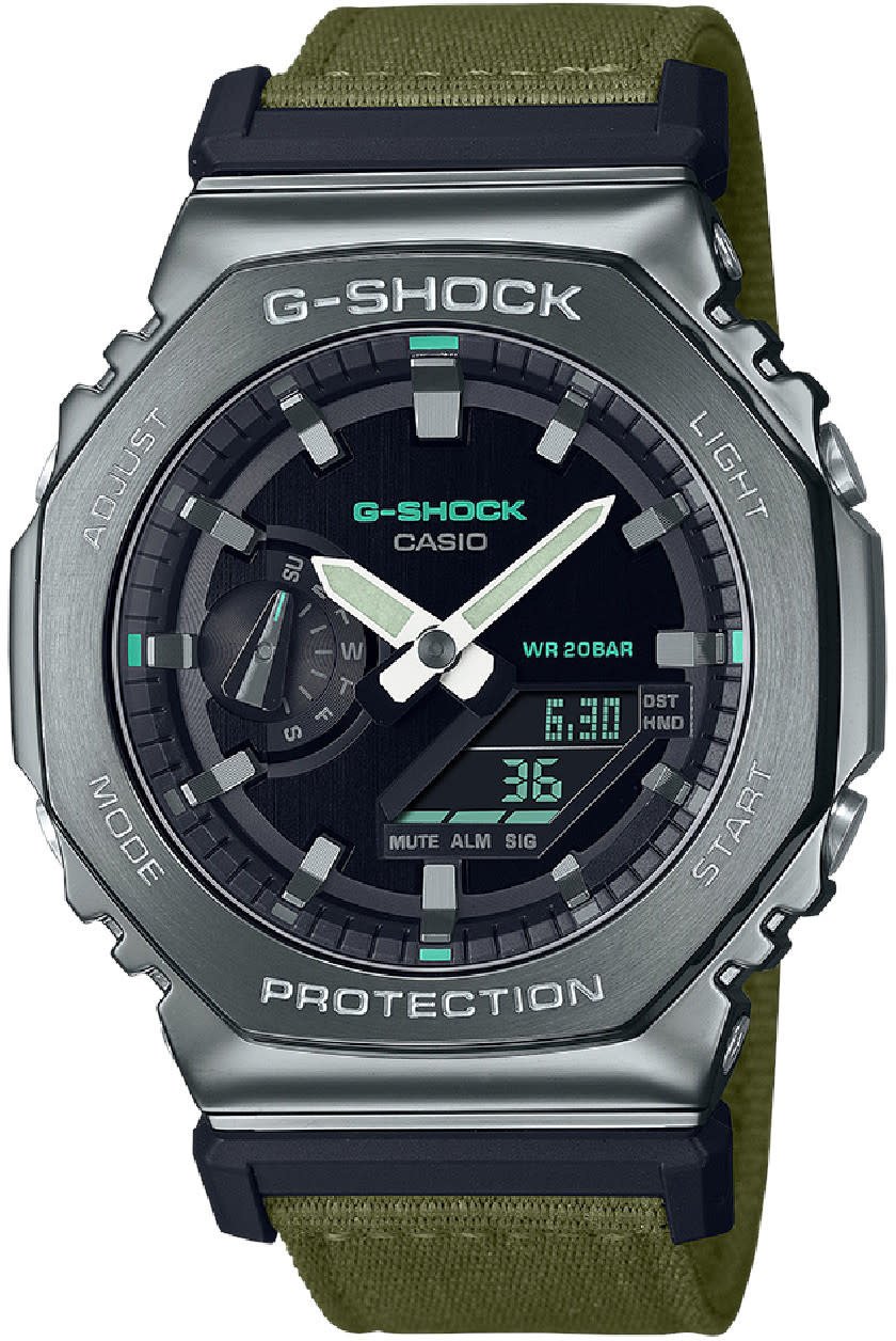 G-Shock CASIO G-Shock Horloge GM-2100CB-3AER Staal Gun Metal Digitaal Analoog met Groene Canvas Band Divers