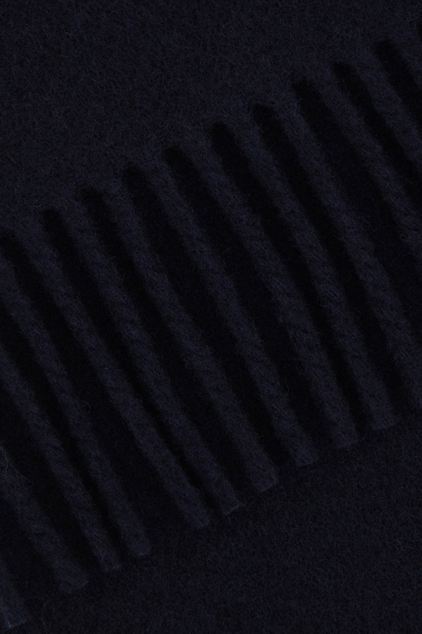 Ganni Ganni Midnight blue wool scarf Blauw