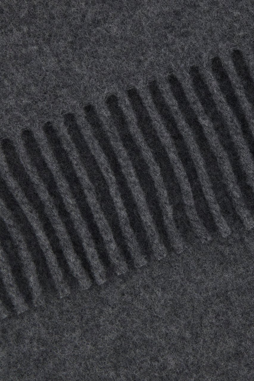 Ganni Ganni Dark grey wool scarf Grijs
