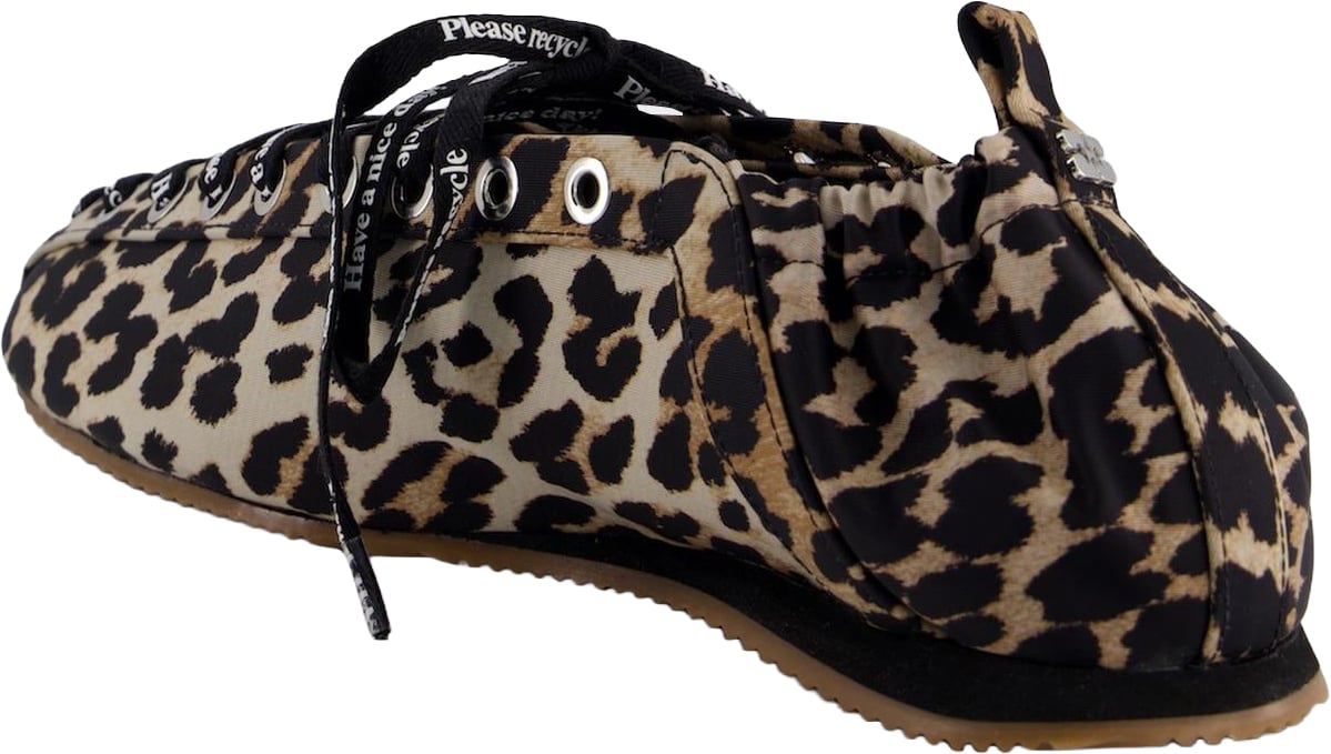 Ganni Dames Ballerina's met luipaardprint Beige