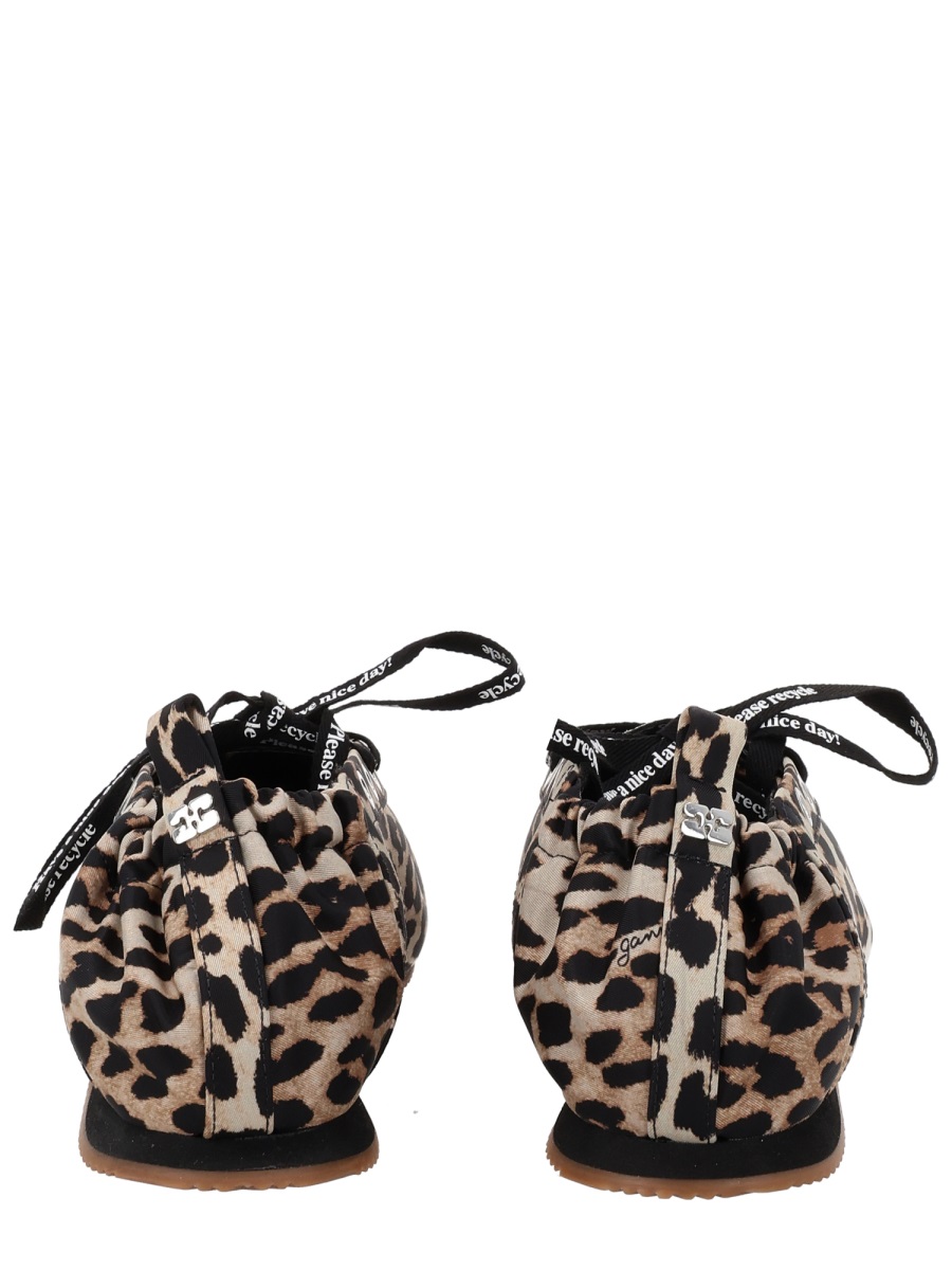 Ganni Leopard Print Gathered Elastic Flats Zwart