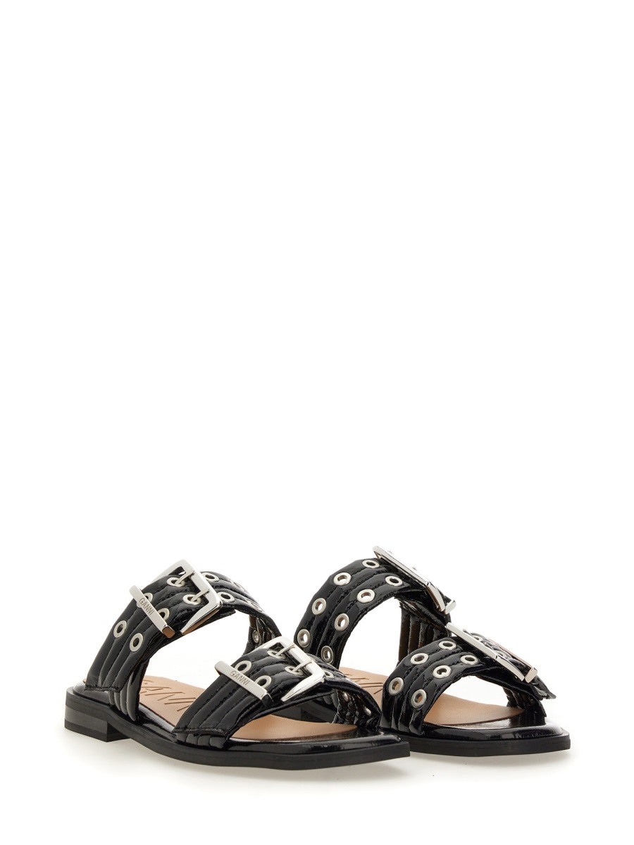 Ganni Glossy Finish Edgy Hardware Sandals Zwart