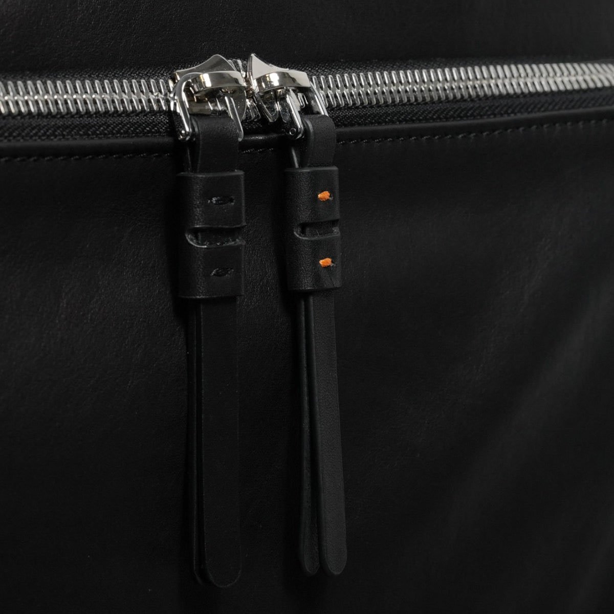 Gebauer & Gebauer The ICONIC WEEKENDER BAG - the one for a lifetime - 100% super soft leather outside and inside Zwart