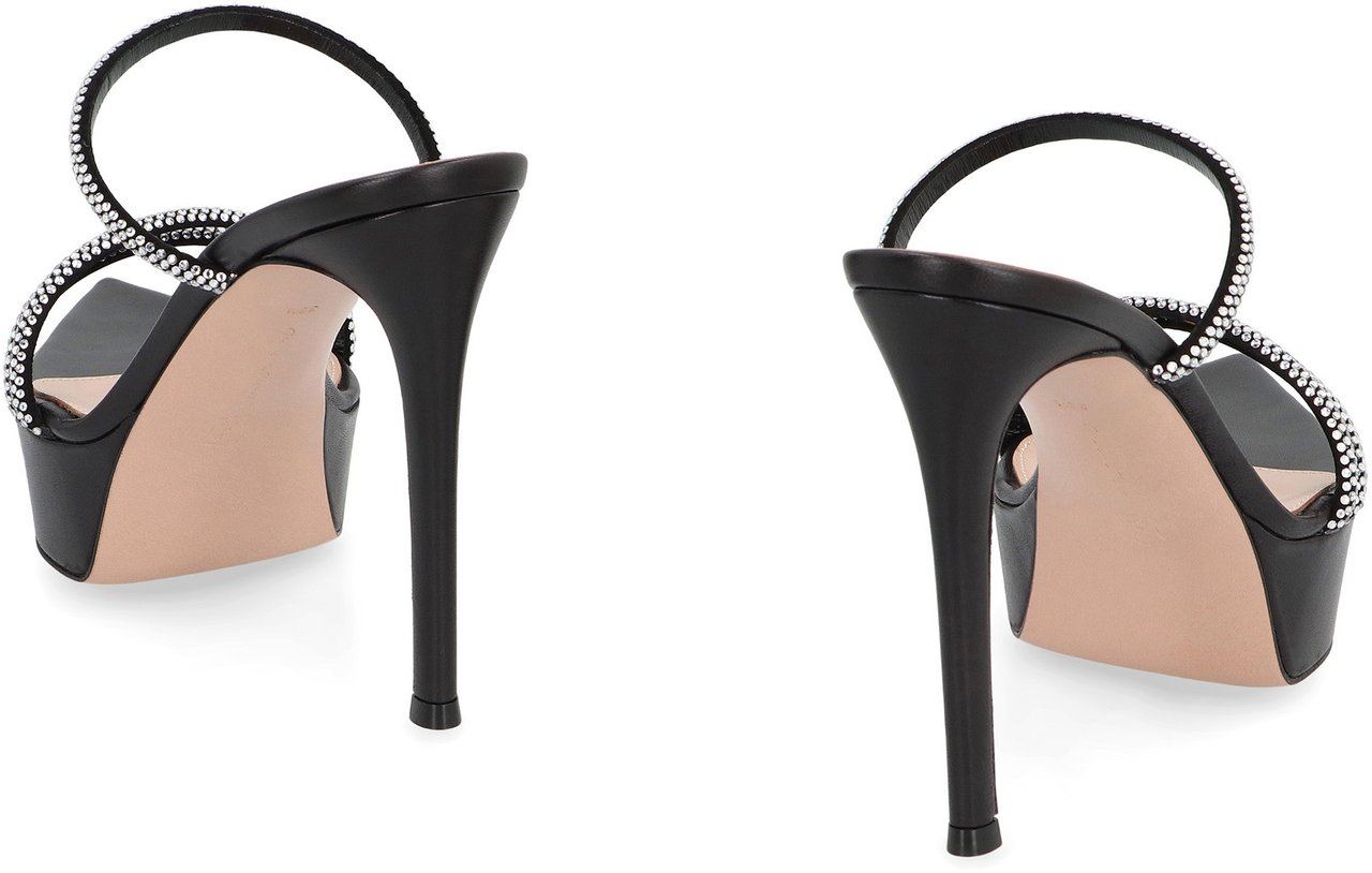 Gianvito Rossi Leather mules Zwart