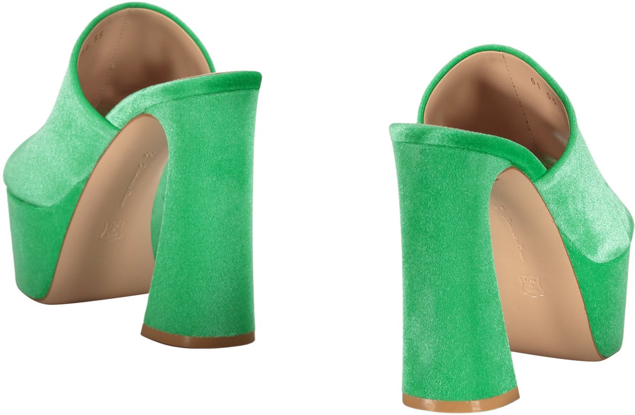 Gianvito Rossi Suede mules Groen