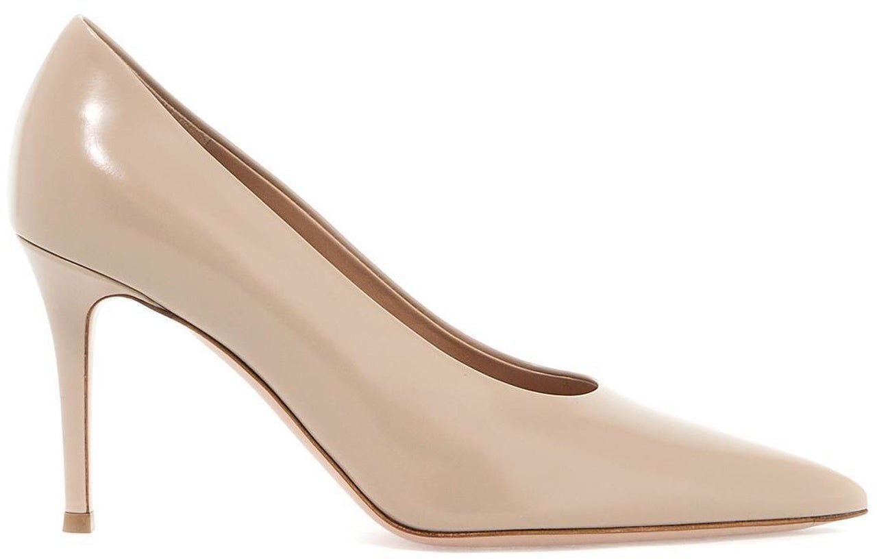 Gianvito Rossi Gianvito Rossi Robbie Leather Pumps Beige