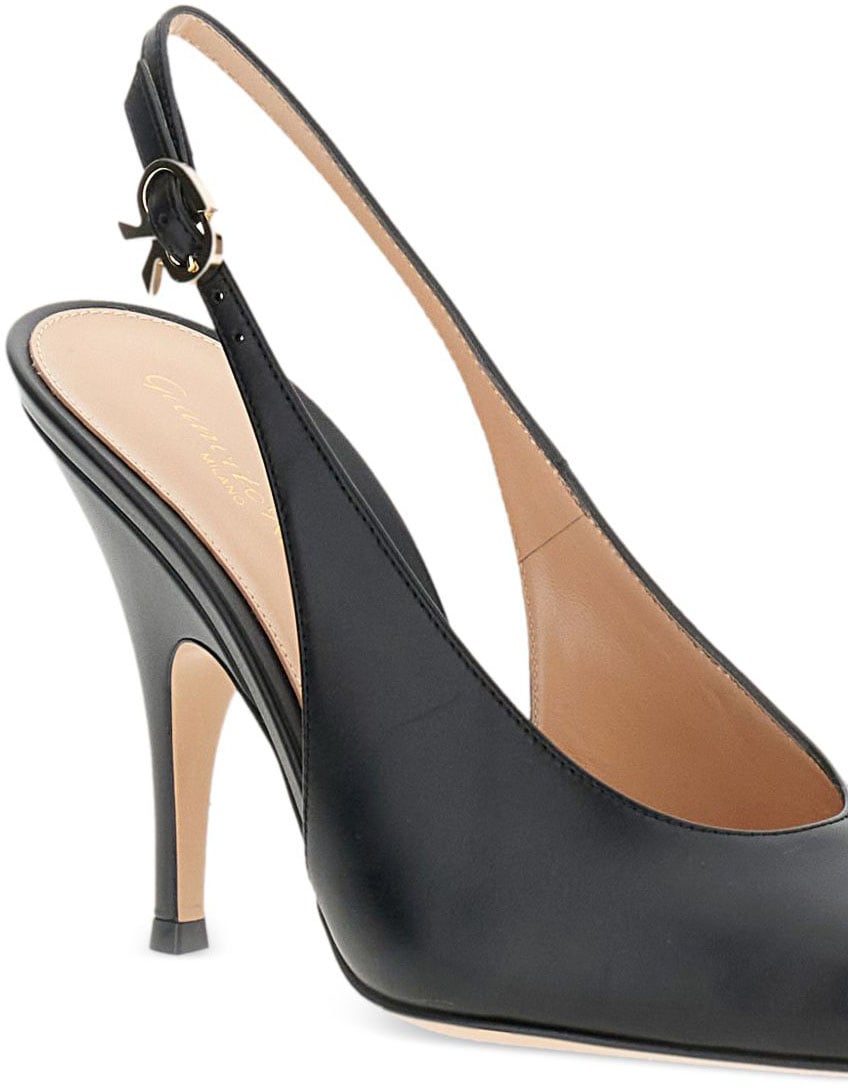 Gianvito Rossi With Heel Black Zwart