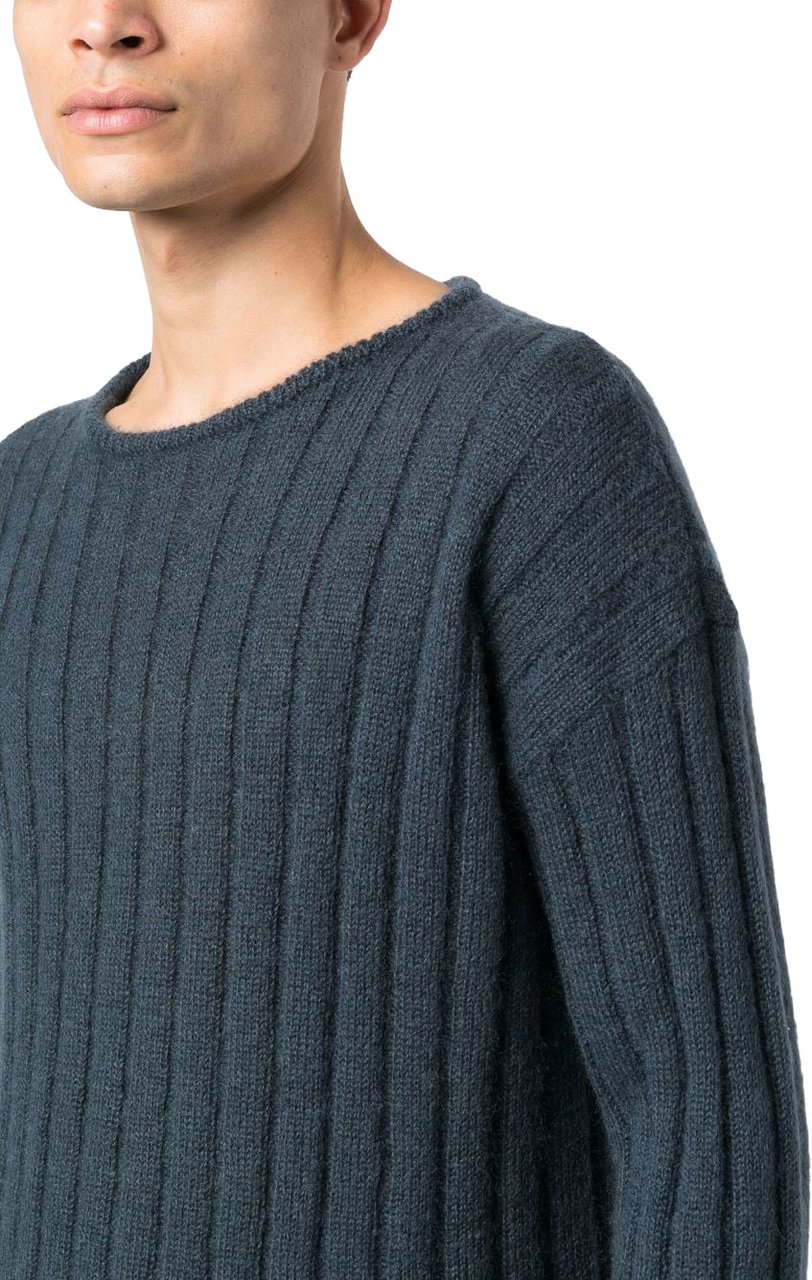 Giorgio Armani Black Ribbed Knit Wool Blend Sweater Grijs