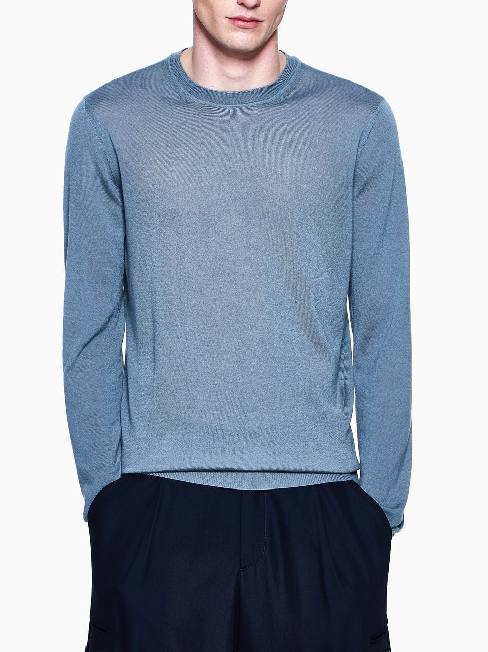 Giorgio Armani Lightweight Minimalist Crew Neck Pullover Sweater Blauw