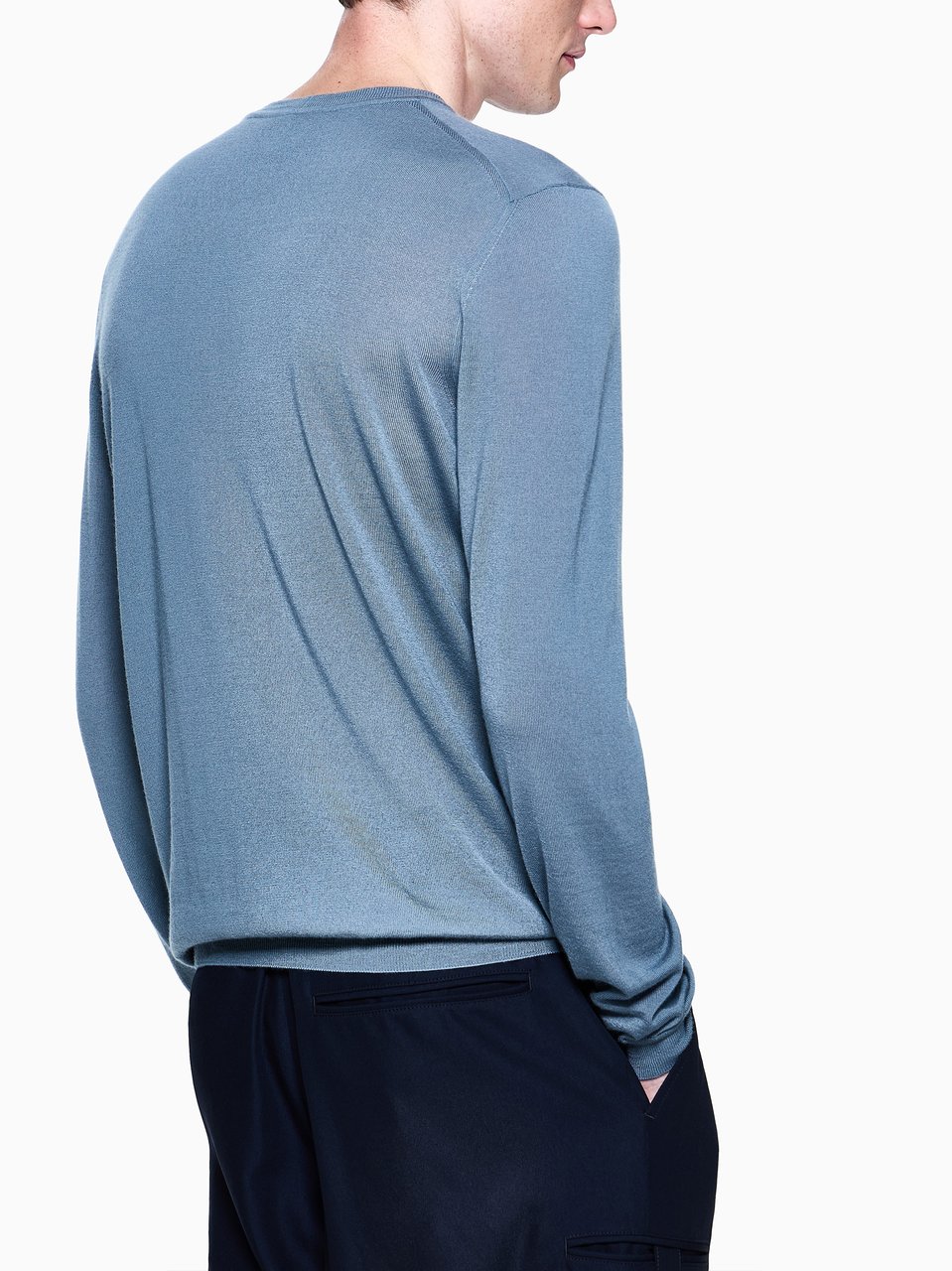 Giorgio Armani Lightweight Minimalist Crew Neck Pullover Sweater Blauw