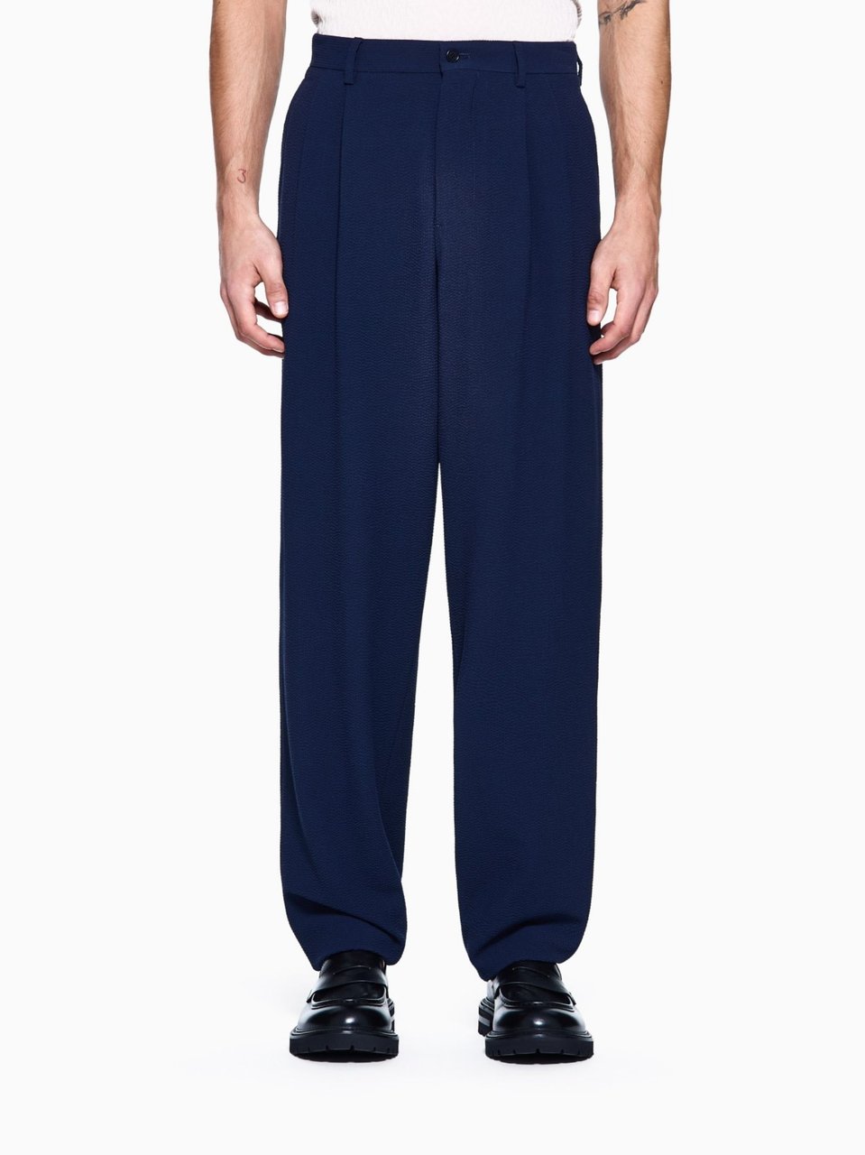 Giorgio Armani Relaxed Wide-Leg Pleated Wool Pants Zwart