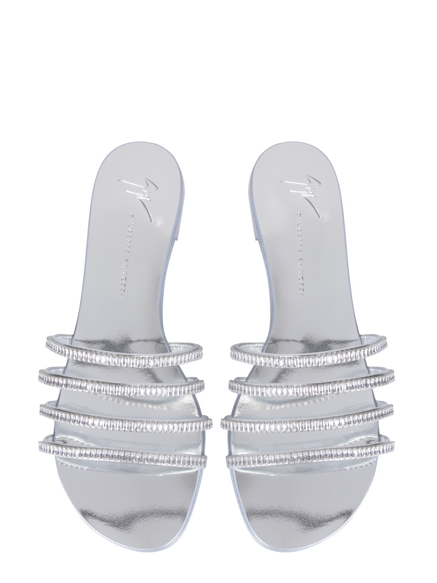 Giuseppe Zanotti FLAT CRYSTAL SANDALS Zilver