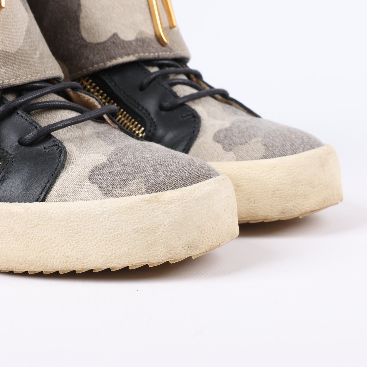 Giuseppe Zanotti Giuseppe Zanotti High-top Sneakers Camouflage x Leather in Black, Size 40 EU Zwart