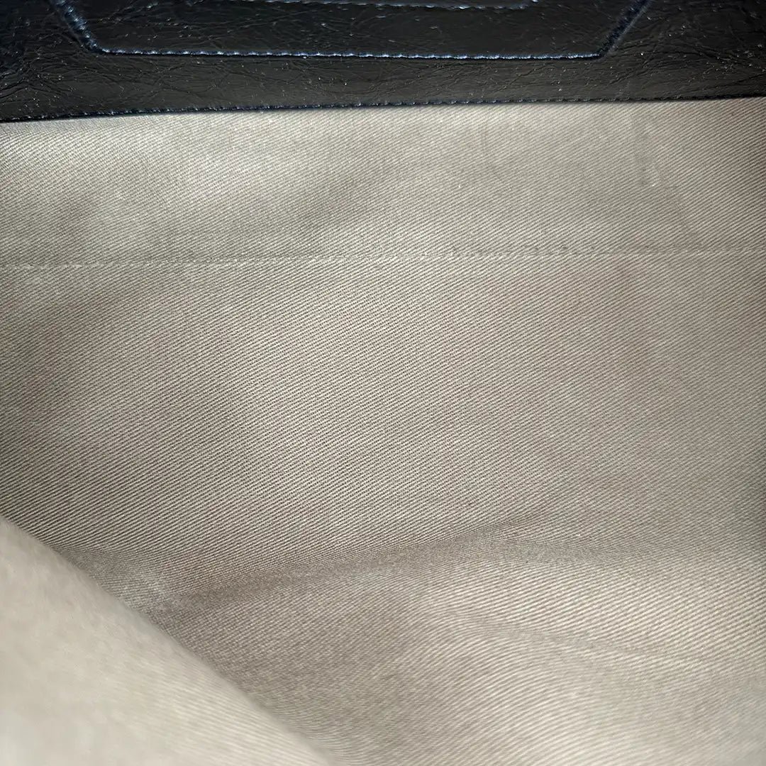 Givenchy Givenchy ID Flap Stachel Bag Medium Calfskin Black / Very Good Zwart