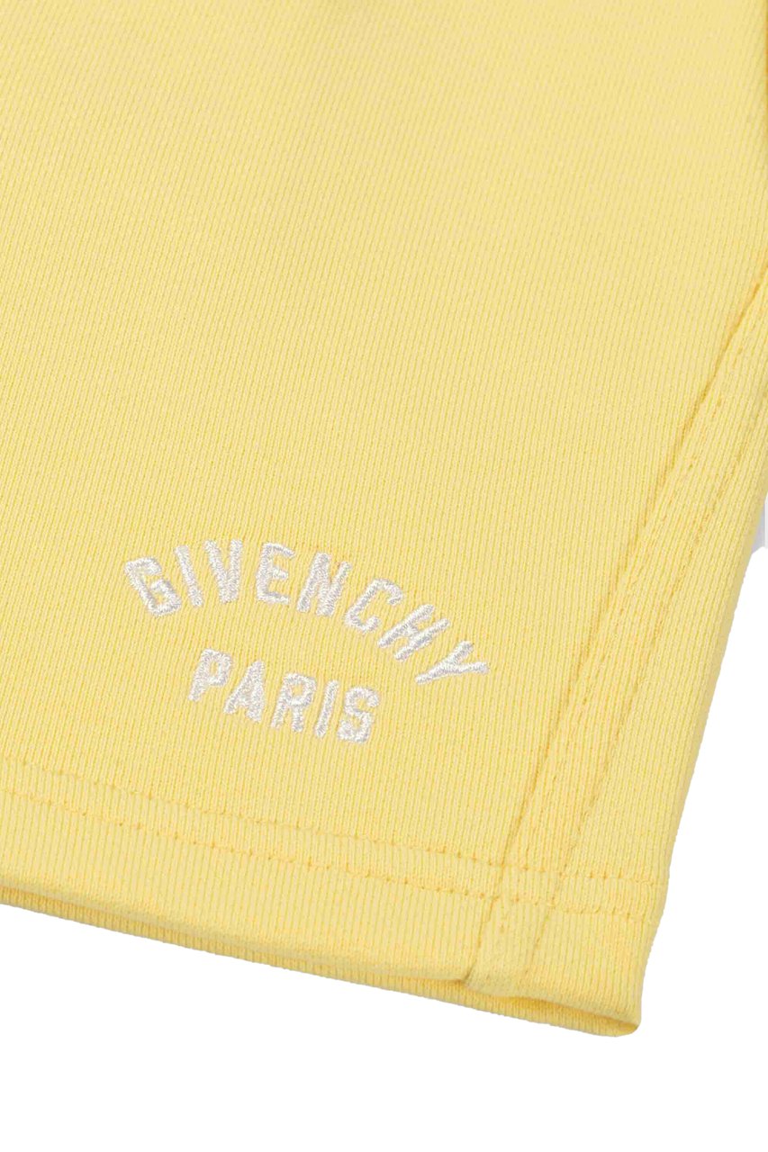 Givenchy Short Geel