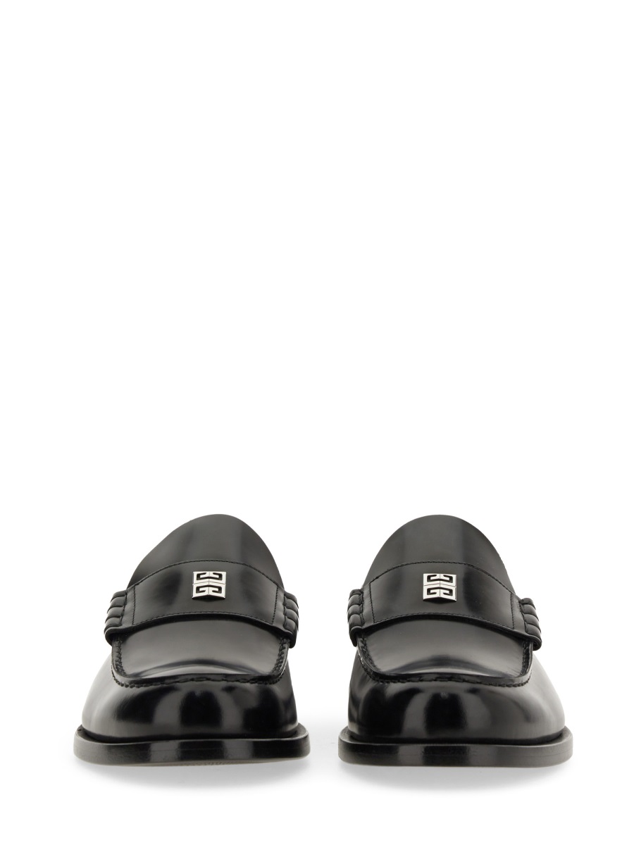 Givenchy LOAFER WITH LOGO Zwart