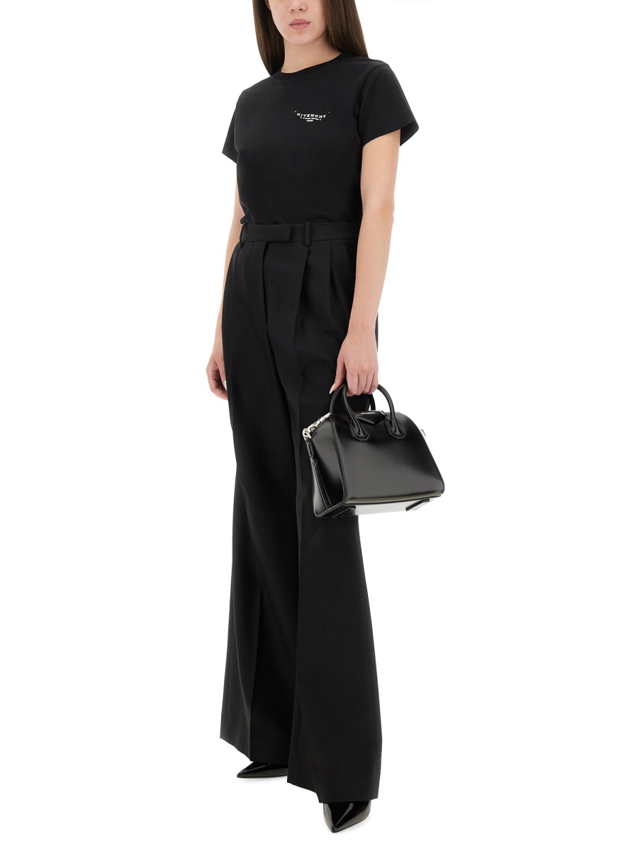 Givenchy T-SHIRT WITH LOGO Zwart