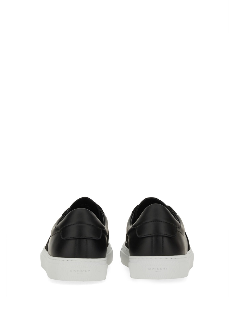 Givenchy LOW TOP SNEAKER WITH LOGO Zwart