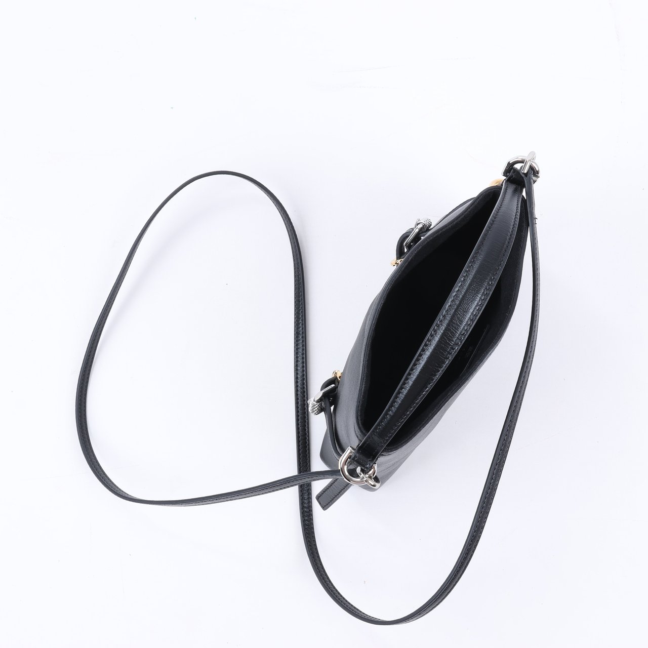 Givenchy Givenchy Voyeux Leather 2Way Shoulder Bag in Black Zwart