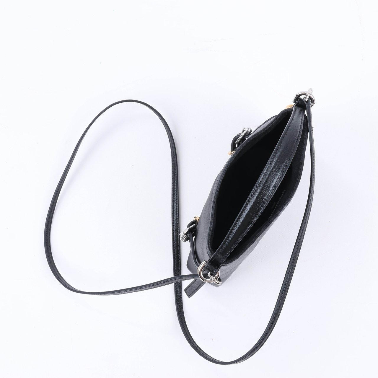 Givenchy Givenchy Voyeux Leather 2Way Shoulder Bag in Black Zwart