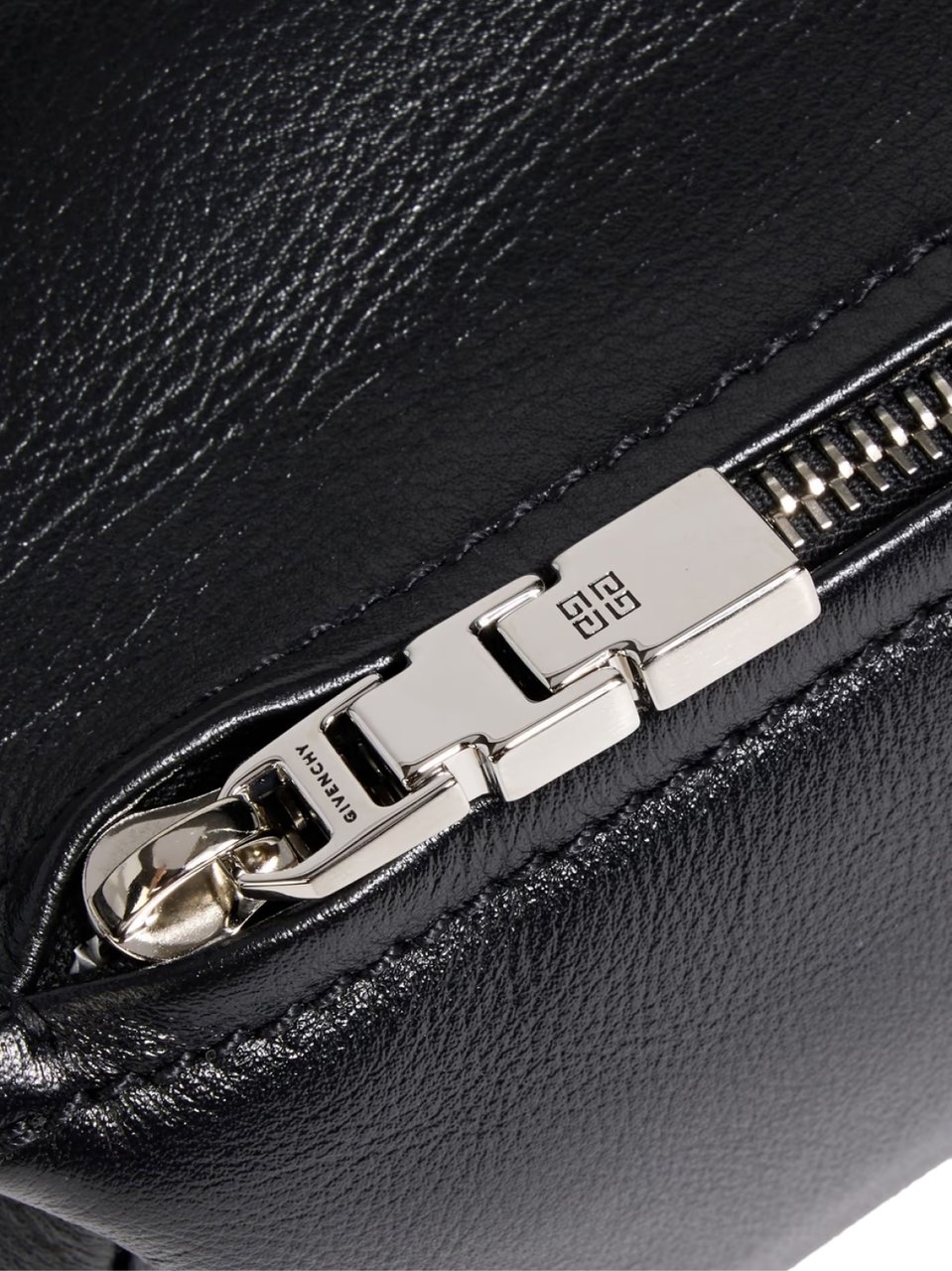 Givenchy Pandora Shoulder Bag Zwart