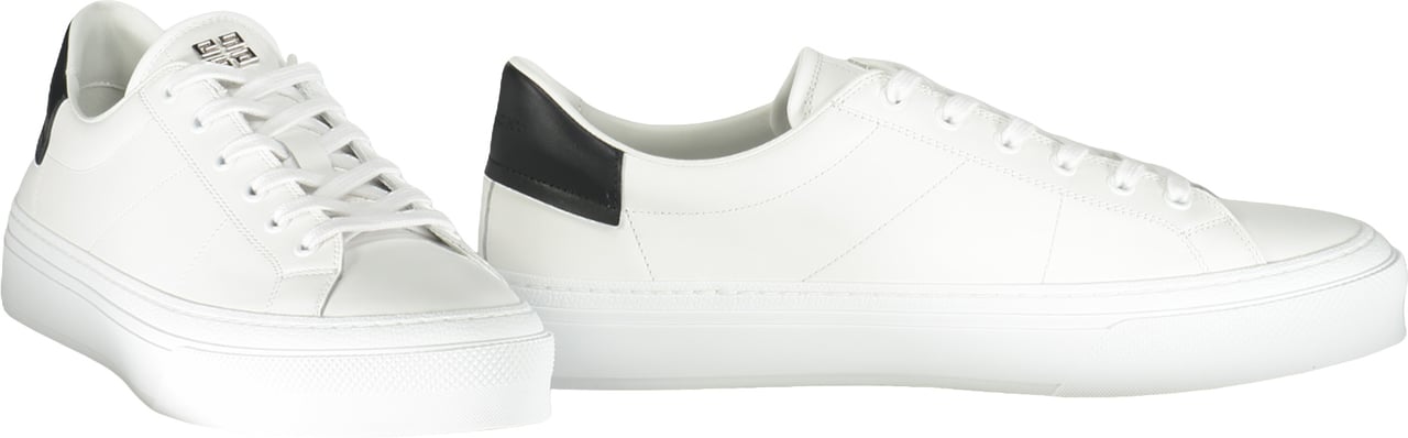 Givenchy Leather sneakers Wit