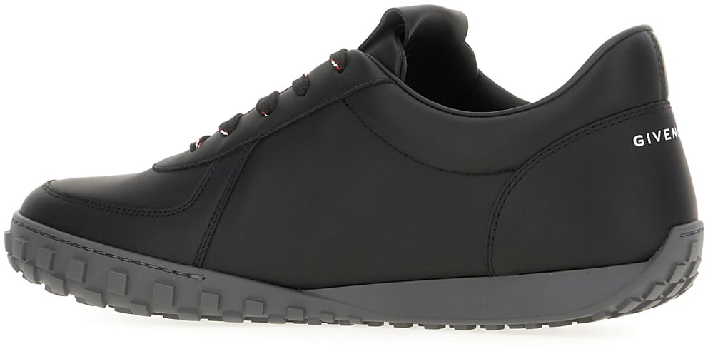 Givenchy Givenchy Black leather Glide sneakers Zwart