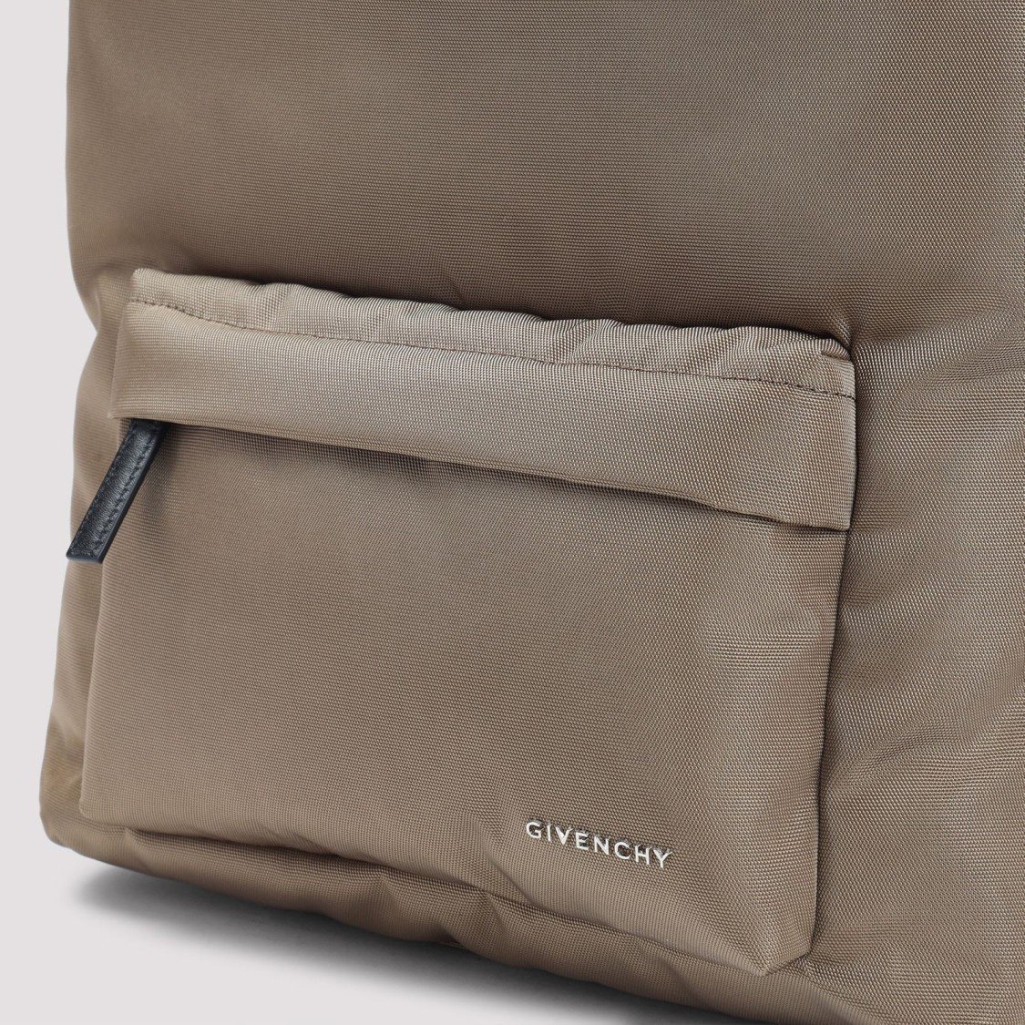 Givenchy Beige Structured Bag With Clean Lines And Minimalist Design Neutraal