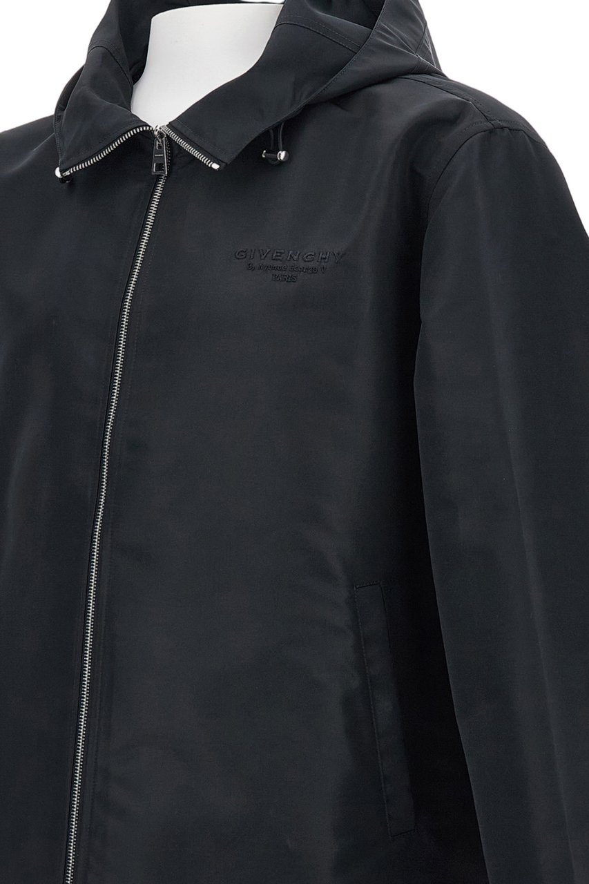 Givenchy Hooded Windproof Jacket With Front Zipper And Elasticized Cuffs Zwart