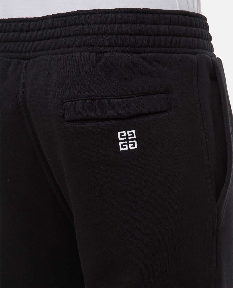 Givenchy Slim Fit Joggers with Contrasting Givenchy Embroidery Zwart