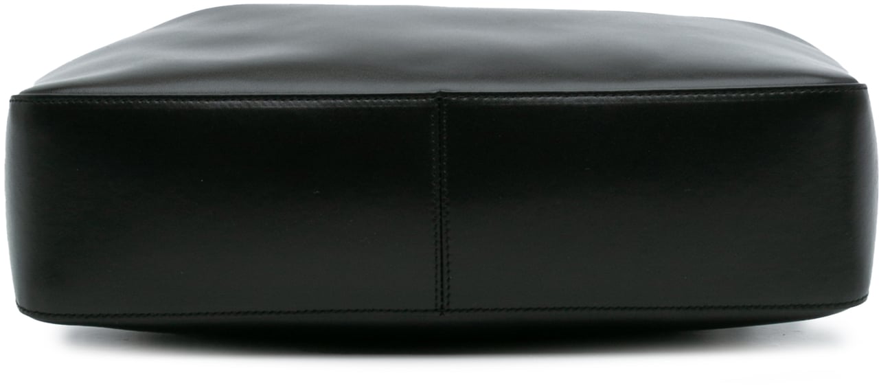 Givenchy Medium Leather Moon Cut Out Bag Zwart