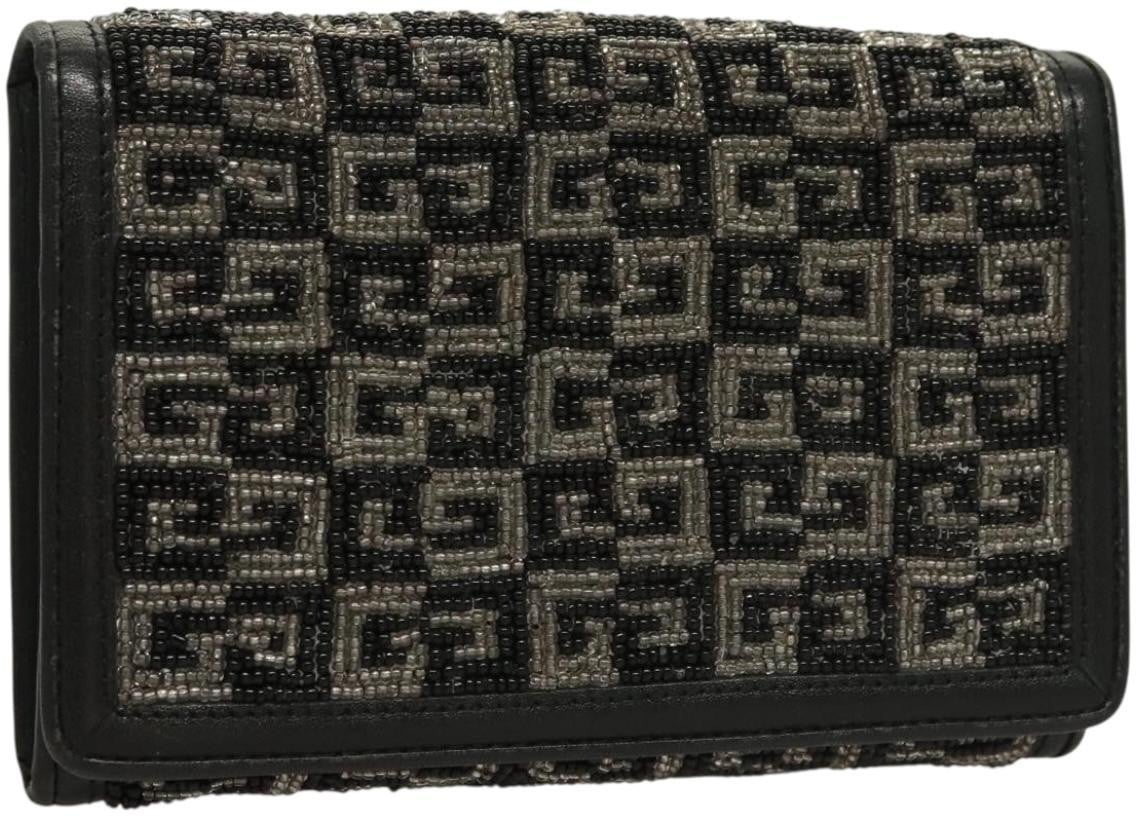 Givenchy Givenchy GV3 Wallet Leather Medium Zwart