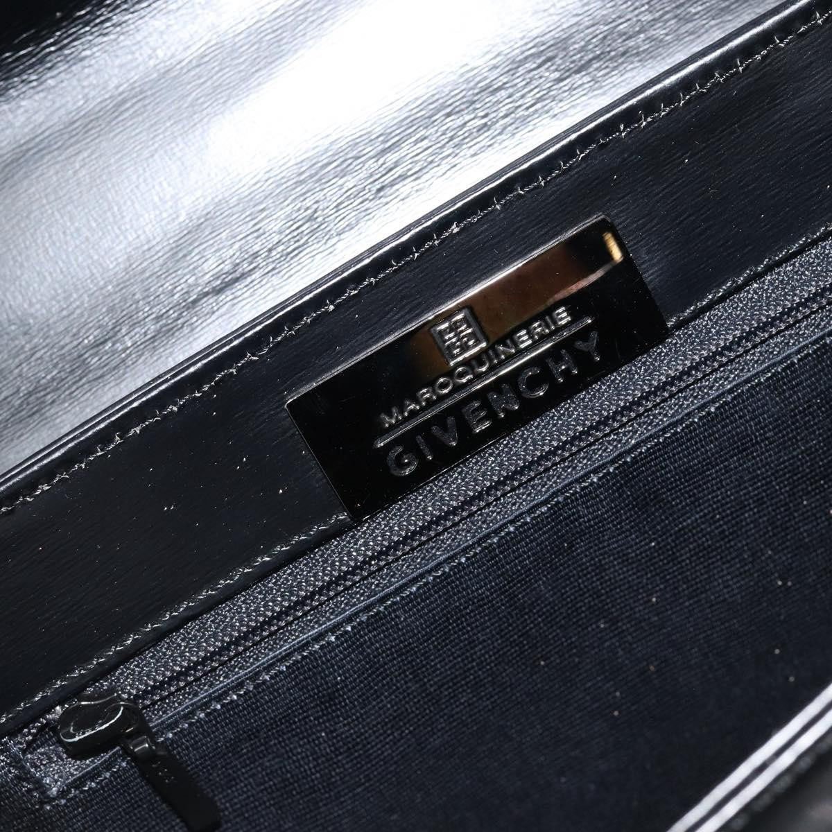 Givenchy Givenchy Twist lock top handle bag Leather Zwart