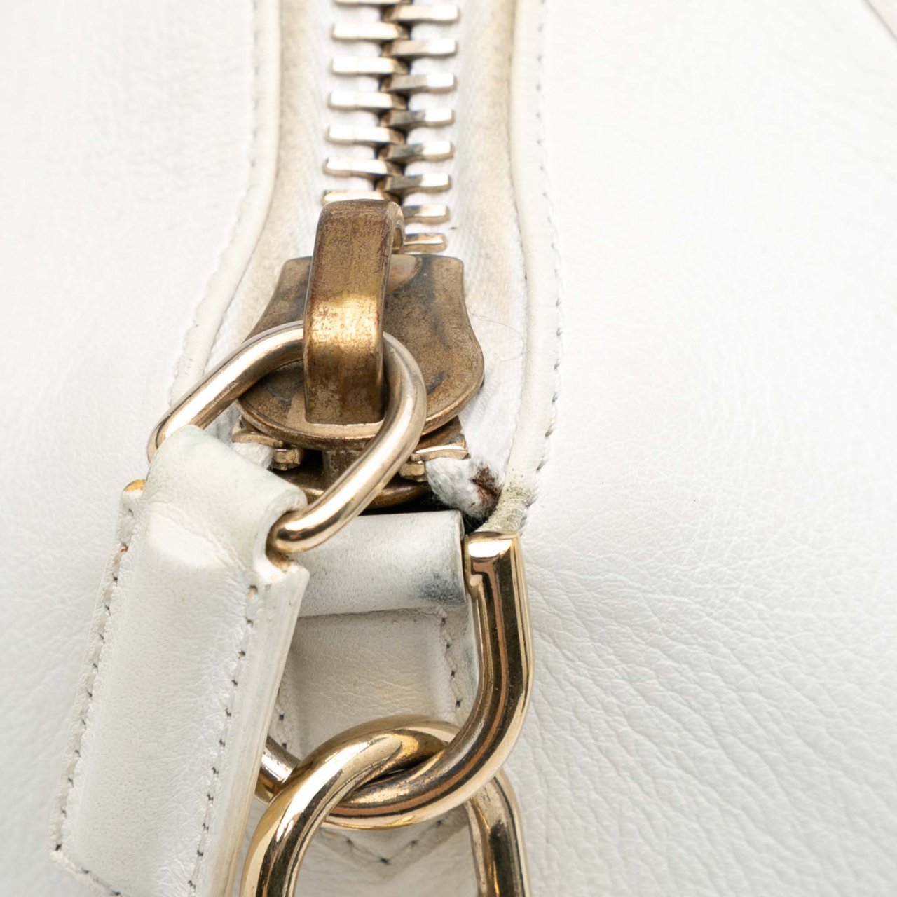 Givenchy Large Leather Antigona Satchel Wit