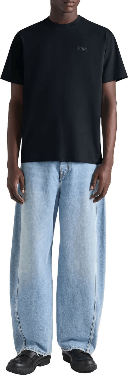 Givenchy T-SHIRT MET REGULIERE PASVORM Zwart